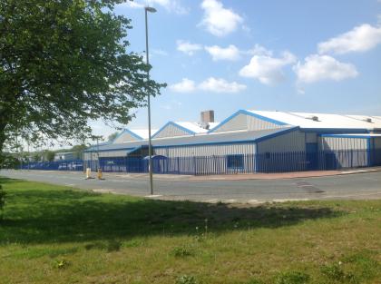 Large scale factory complex built with interconnecting steel buildings